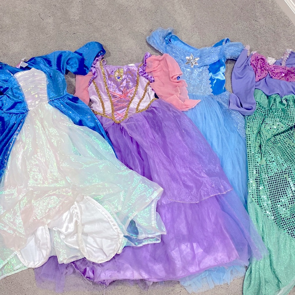Bundle of 4 Disney princess costumes